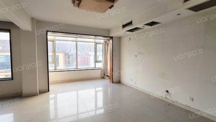 盛宏嘉苑二手房实景图