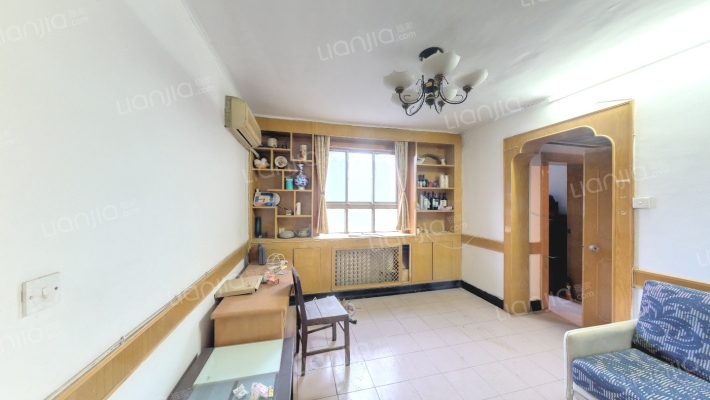 公园北路172号二手房实景图