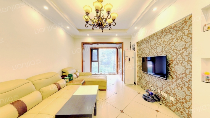 保利香槟国际二手房实景图