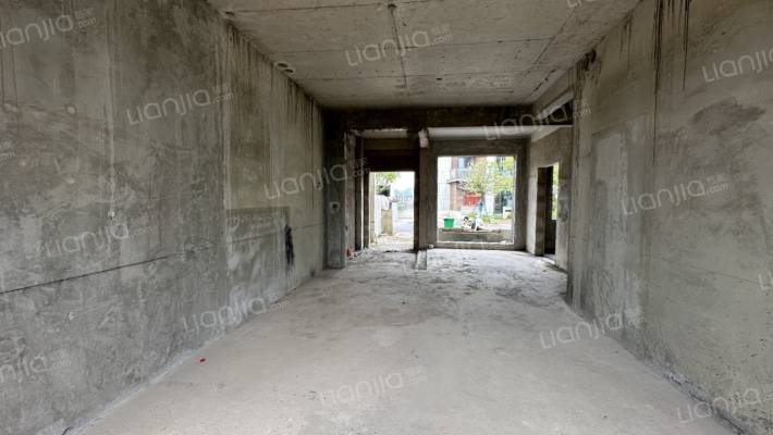 保利公园玺阅二手房实景图