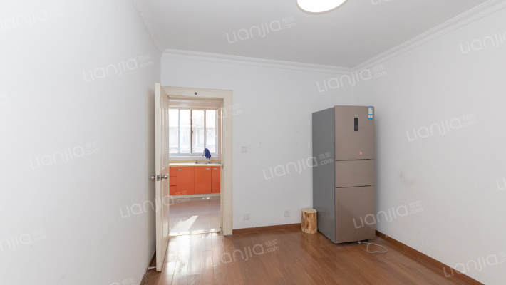 泰安路125弄二手房实景图