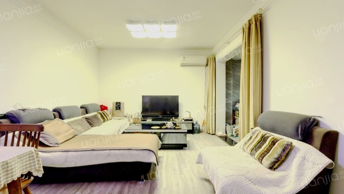 云景华府二手房实景图