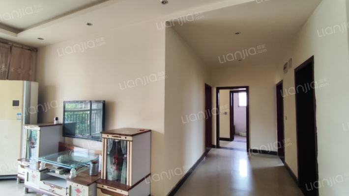 半岛花园二手房实景图