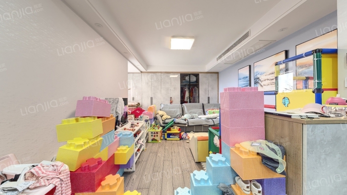 世纪城金域华府二手房实景图