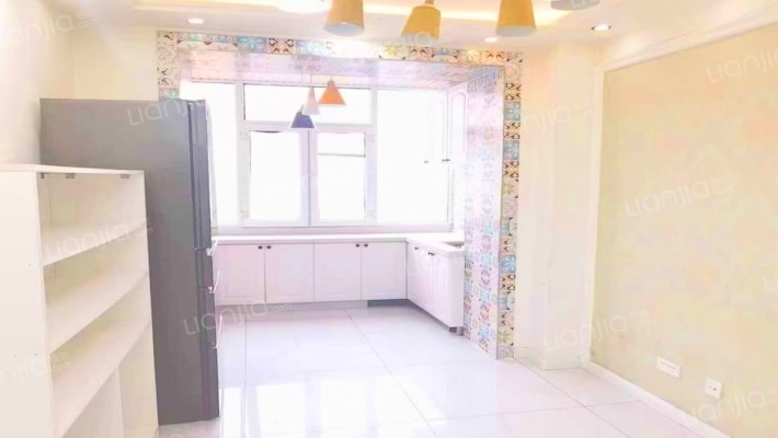 青岛街二手房实景图