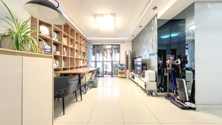 路劲主场一期二手房实景图