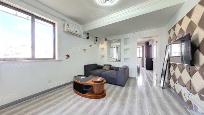 齐八小区二手房实景图