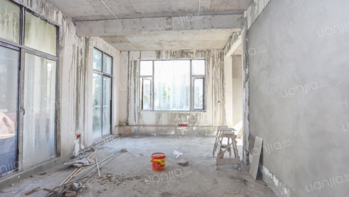 金科岭上C区二手房实景图