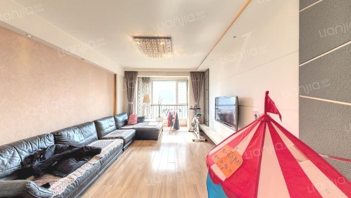 五彩上筑二手房实景图