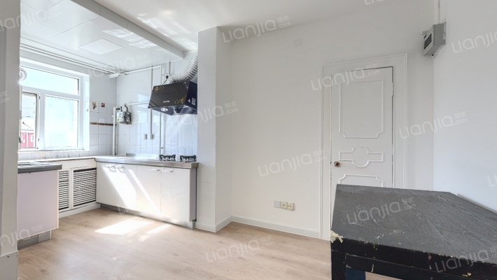 惠新西街甲15号院二手房实景图