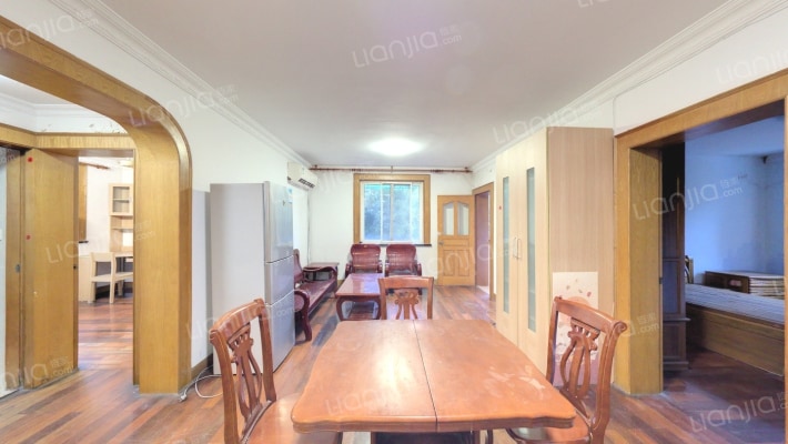 鹤庆苑二手房实景图