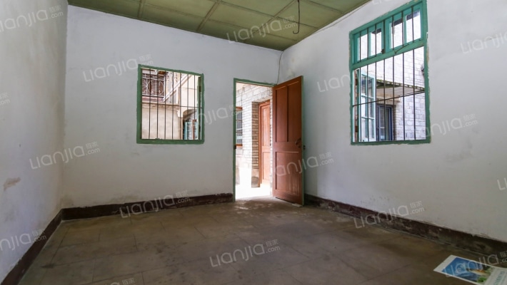 中窑4弄二手房实景图