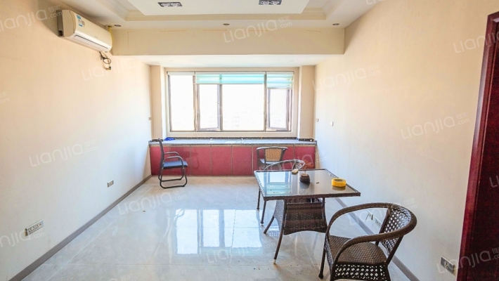 中央公寓二手房实景图