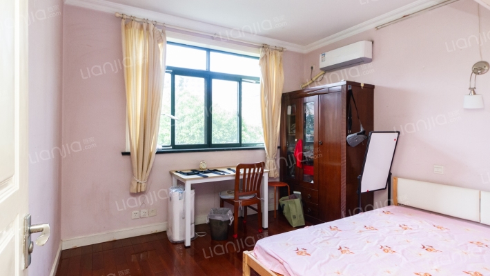 长乐路1222号二手房实景图