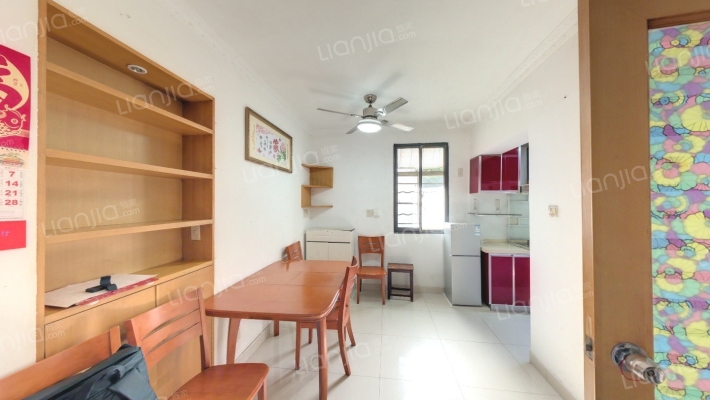 曹张新村第三社区二手房实景图