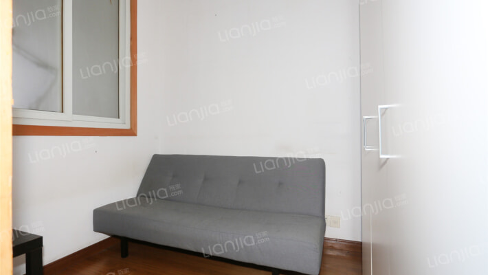 控江二村107弄小区二手房实景图