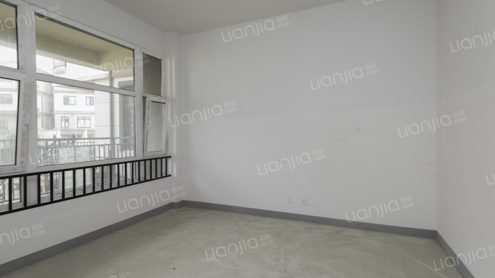 中浩青溪庄园二手房实景图