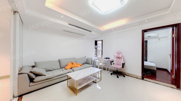 骏御华庭二手房实景图