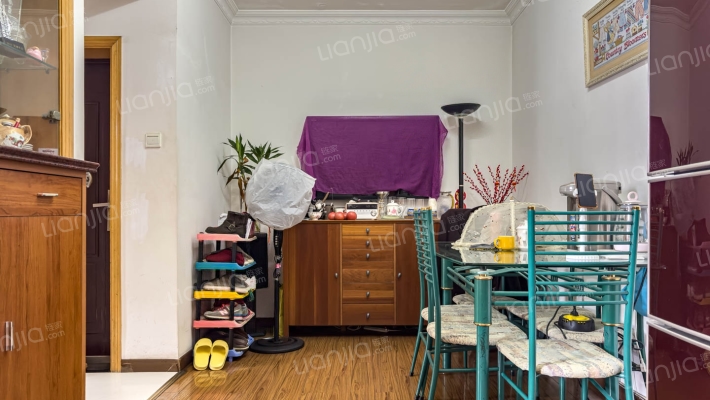 碧夏小区二手房实景图