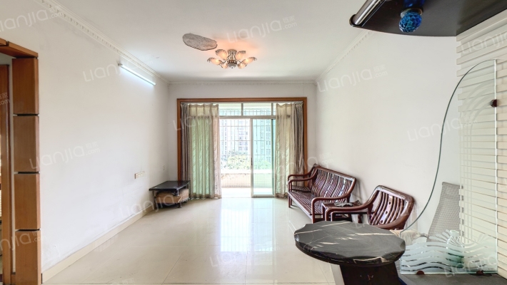 基业花园二手房实景图