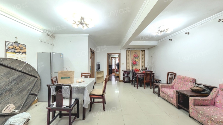 德福花园二手房实景图