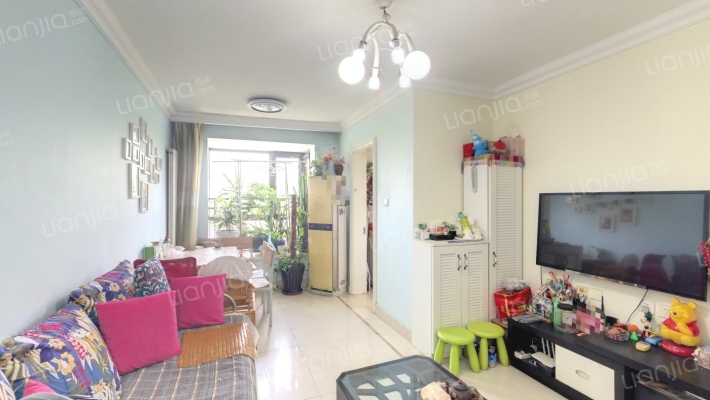 珠江拉维小镇二手房实景图