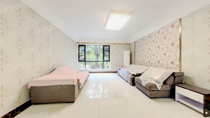 心怡紫晶城二手房实景图