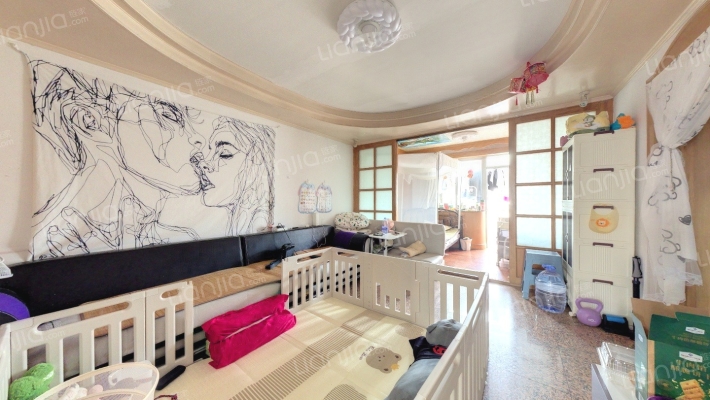 沿湖小区二手房实景图