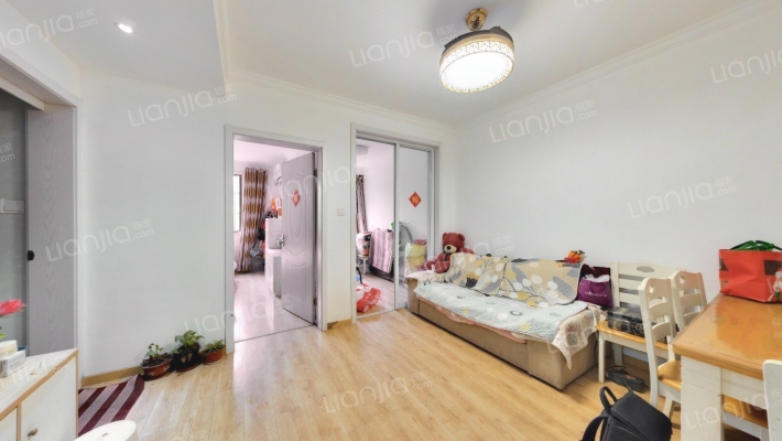 新凯城丹桂苑二手房实景图