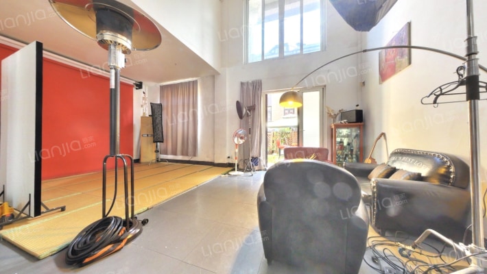 万科尚景苑(别墅)二手房实景图