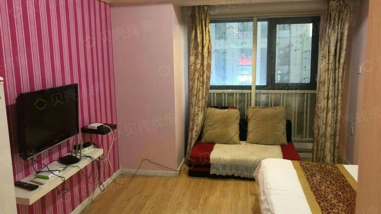 整租·哈西万达soho公寓 1室1厅 南