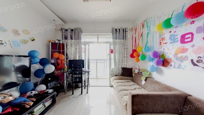 富悦果岭二手房实景图