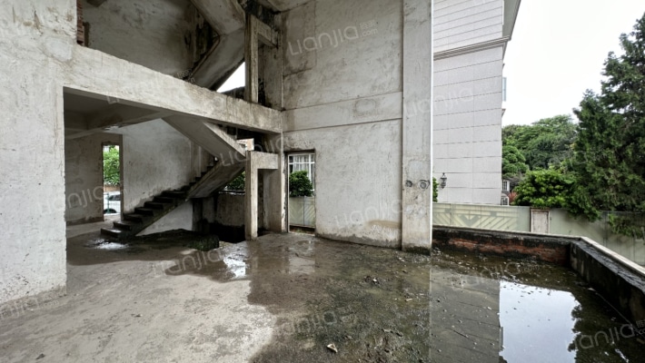 湖景花苑二手房实景图