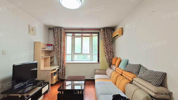 菁华苑二手房实景图