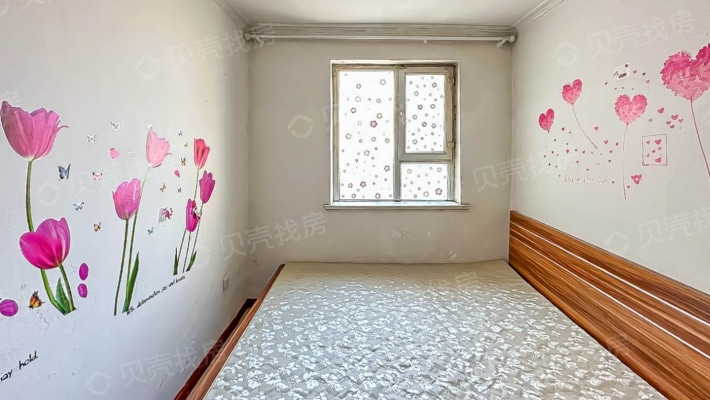 喀什路一居室单身公寓 有地下室 可按揭-卧室