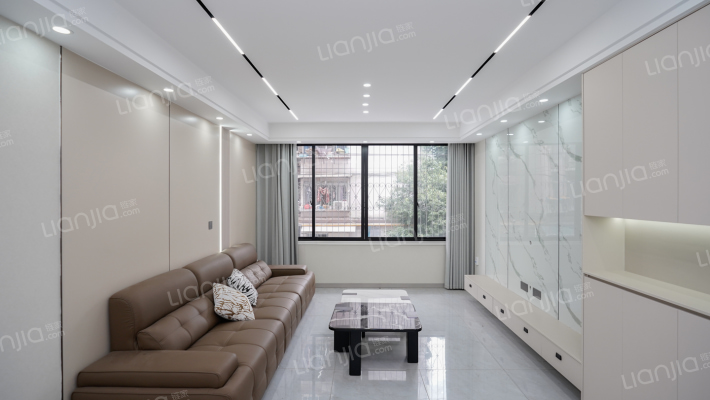 卫生局宿舍楼二手房实景图