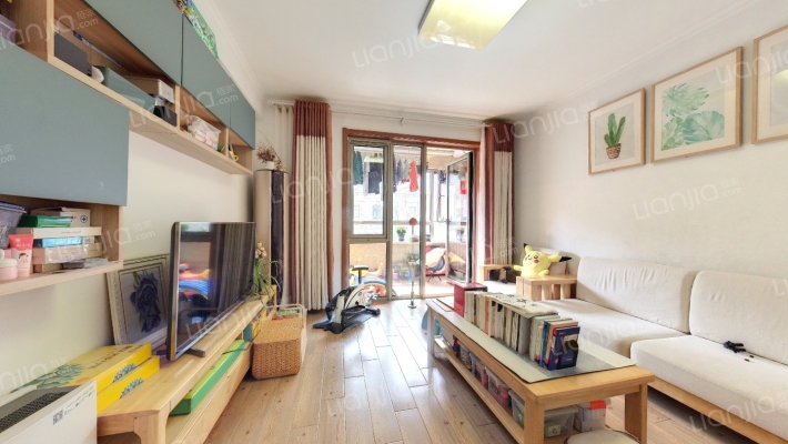 绿城百合花园二手房实景图