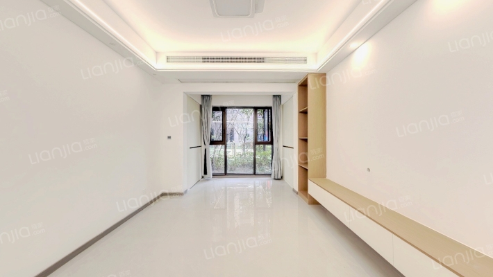 鲁能城中央公馆A区二手房实景图