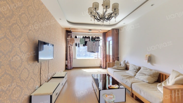 新发翡翠花溪二手房实景图