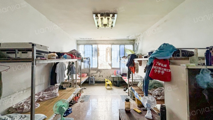 兴业路49号二手房实景图