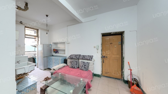 建行宿舍二手房实景图