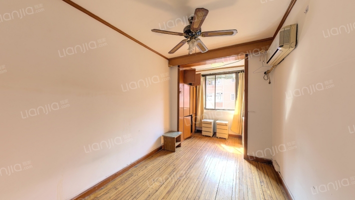 漕溪一村二手房实景图