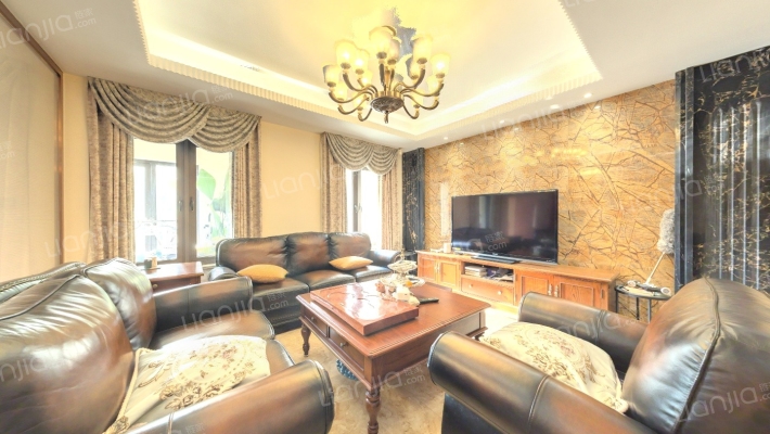 莱茵美墅二手房实景图