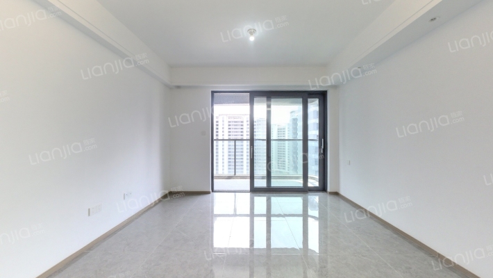 中建玖海云天二手房实景图