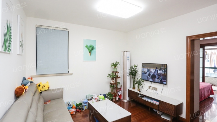 康达公寓二手房实景图