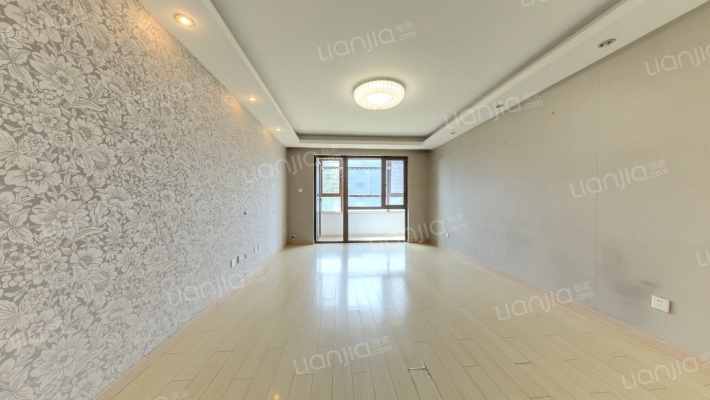 金隅万科城三期二手房实景图