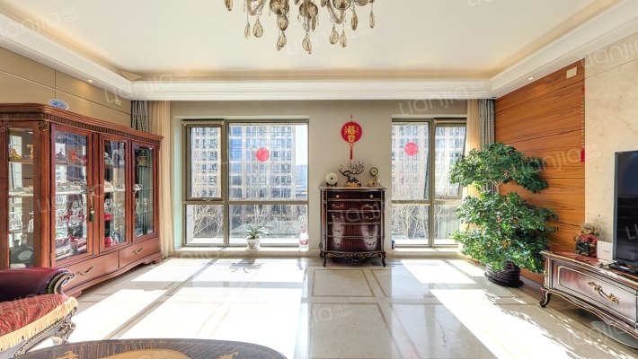 金茂府东区二手房实景图