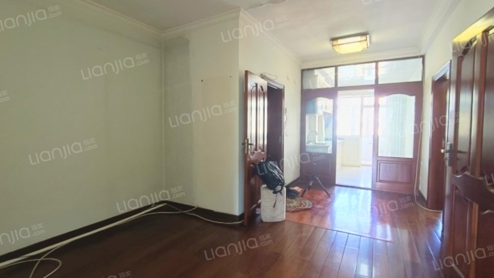 土地局家属楼二手房实景图