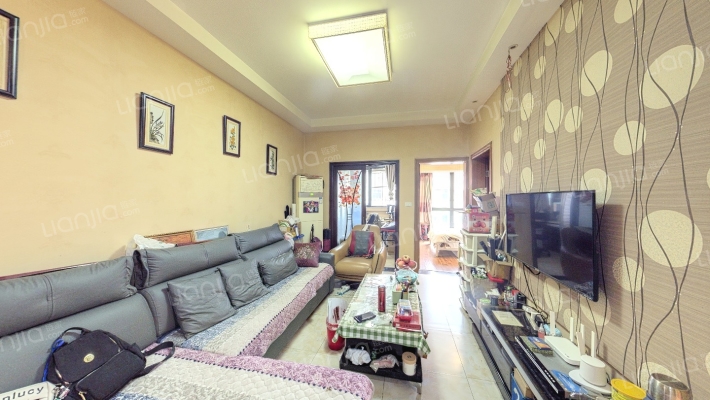 南湾江上二手房实景图