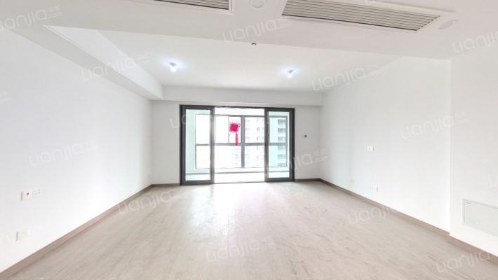 颐和四季府二手房实景图